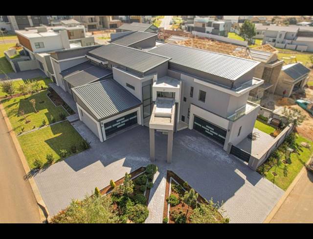 6 BEDROOM HOUSE FOR SALE IN MIDSTREAM RIDGE